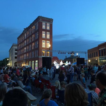 Frontier Hotel Pawhuska 外观 照片