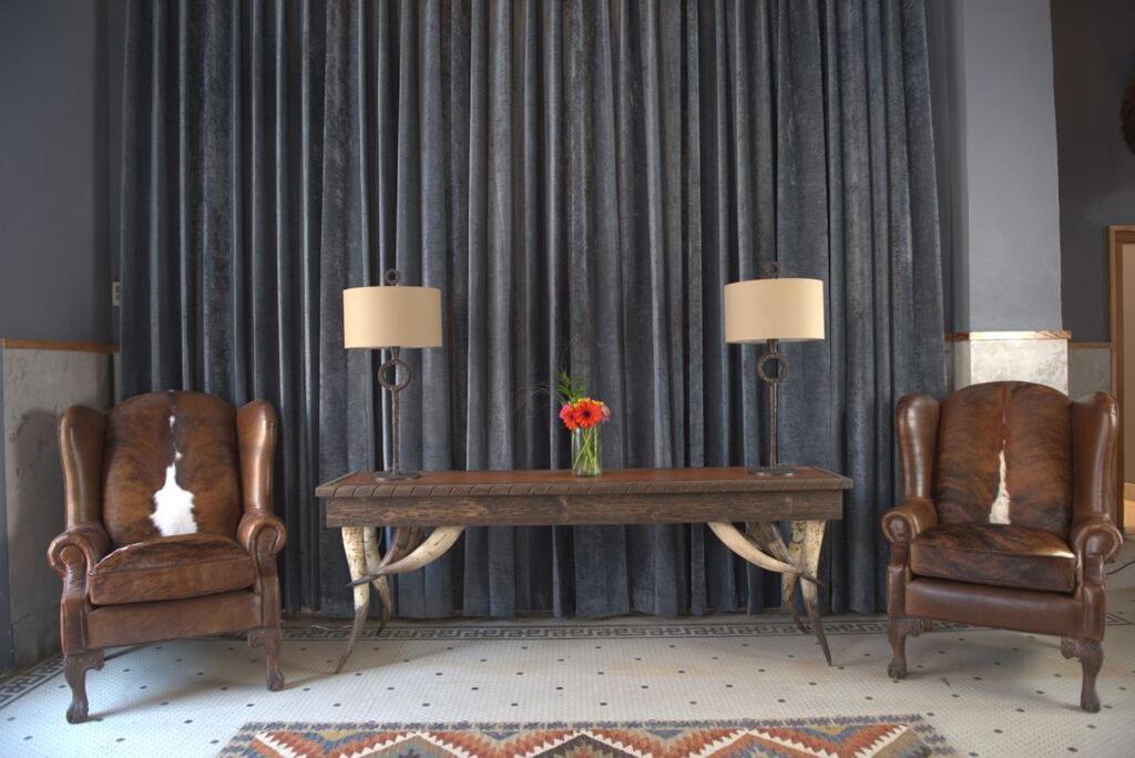 Frontier Hotel Pawhuska 外观 照片